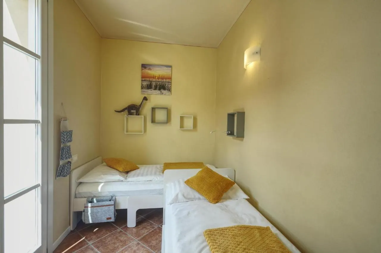 Apartment Dragonfly Manerba del Garda 0*,  Italy